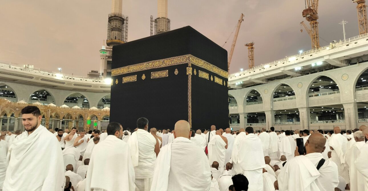 Keutamaan Umrah dalam Islam: Perjalanan Suci Penuh Pahala dan Pengampunan Dosa